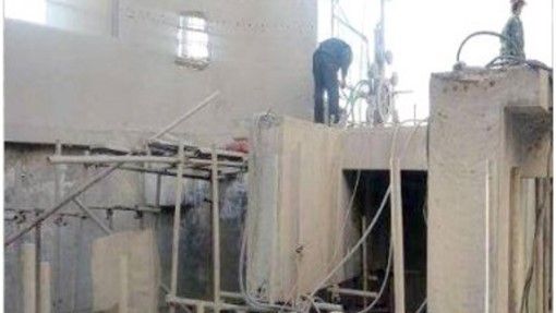 High-pressure water demolition system17 High-pressure water demolition system17